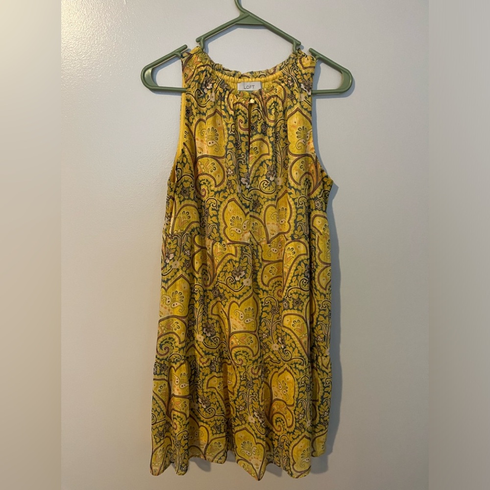 Loft tiered sleeveless dress (M)